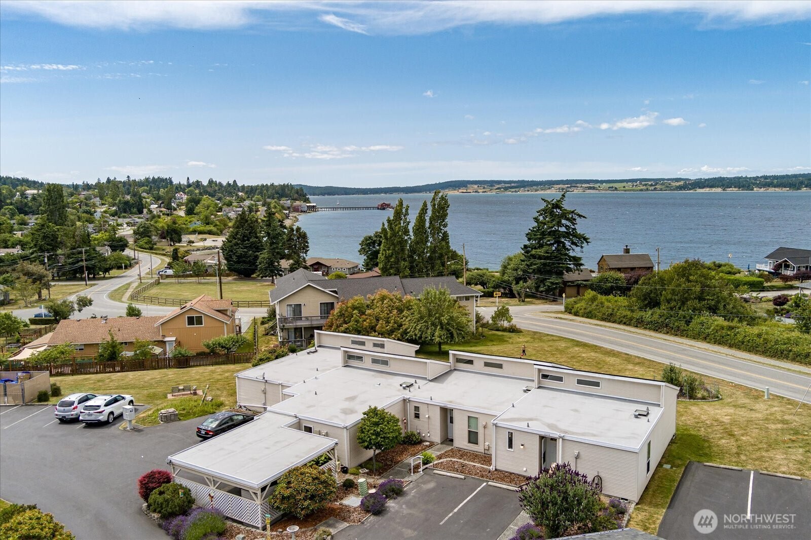Property Photo: 1004 NE Lindsay Street 102 WA 98239
