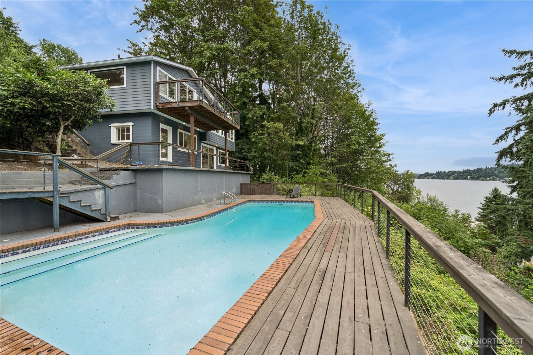 Property Photo:  13722  42nd Avenue NE  WA 98125 