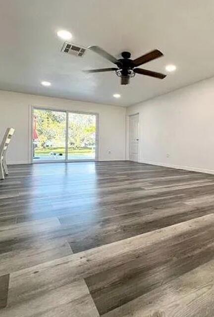 Property Photo: 1937 SE West Dunbrooke Circle FL 34953