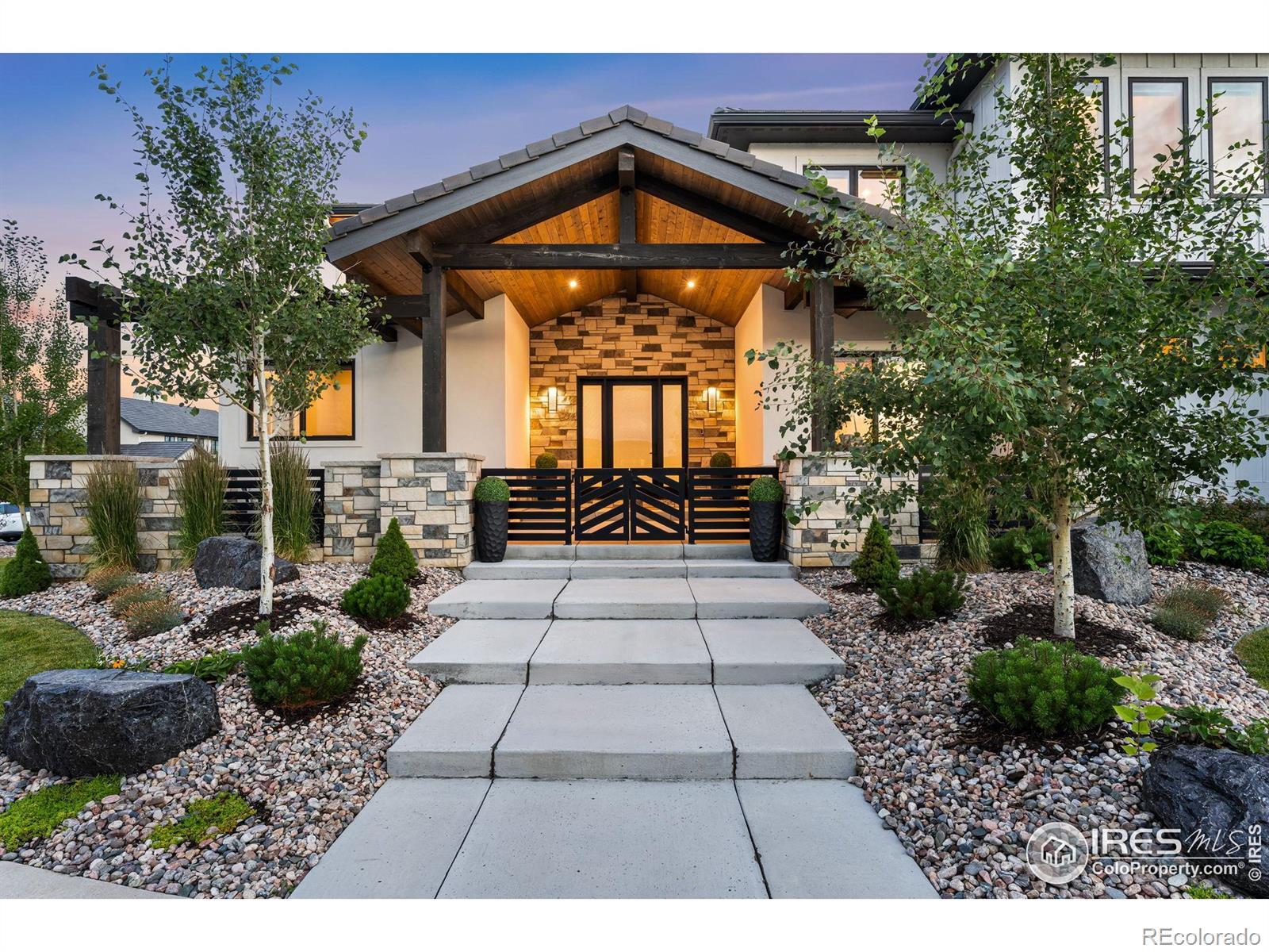 Property Photo:  2732 Bluewater Road  CO 80513 