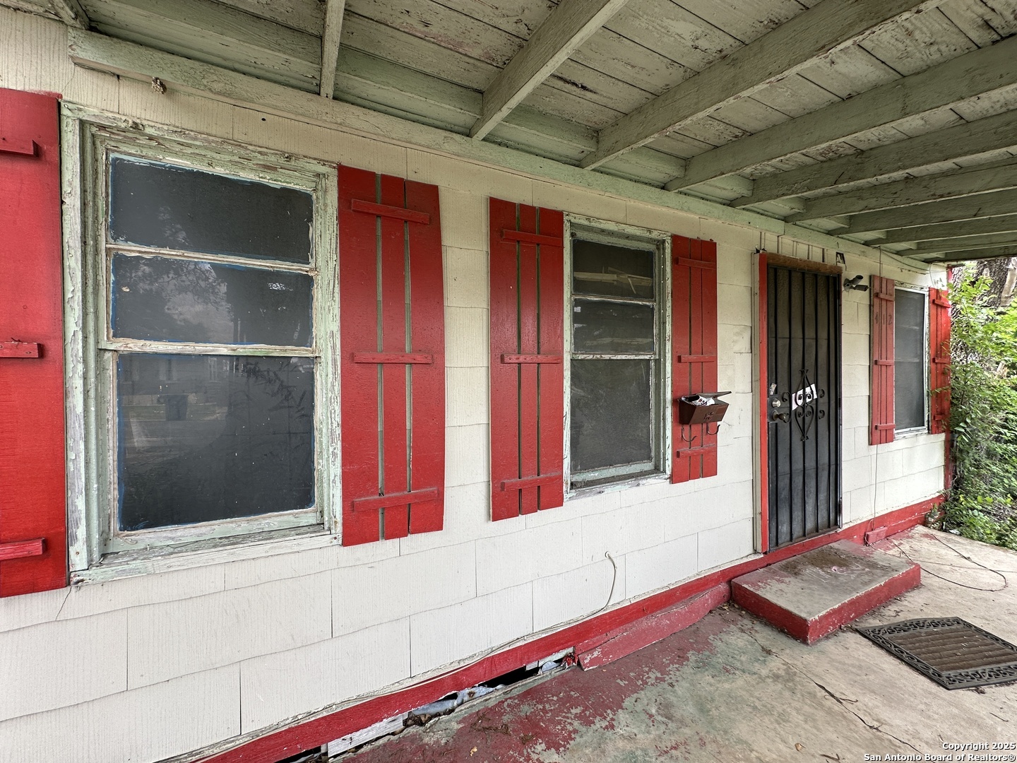 Property Photo: 412 Monticello TX 78223