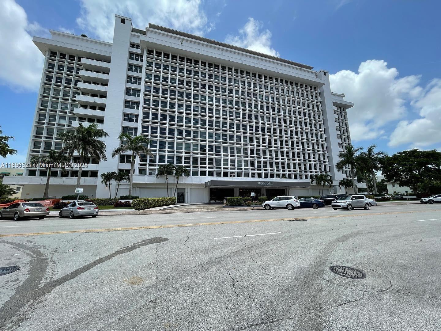 Property Photo:  700 Biltmore Way 715  FL 33134 