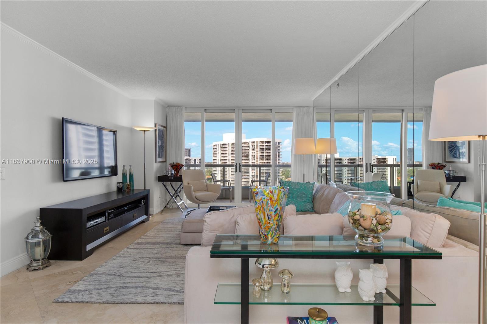 21055 Yacht Club Dr 1504  Aventura FL 33180 photo