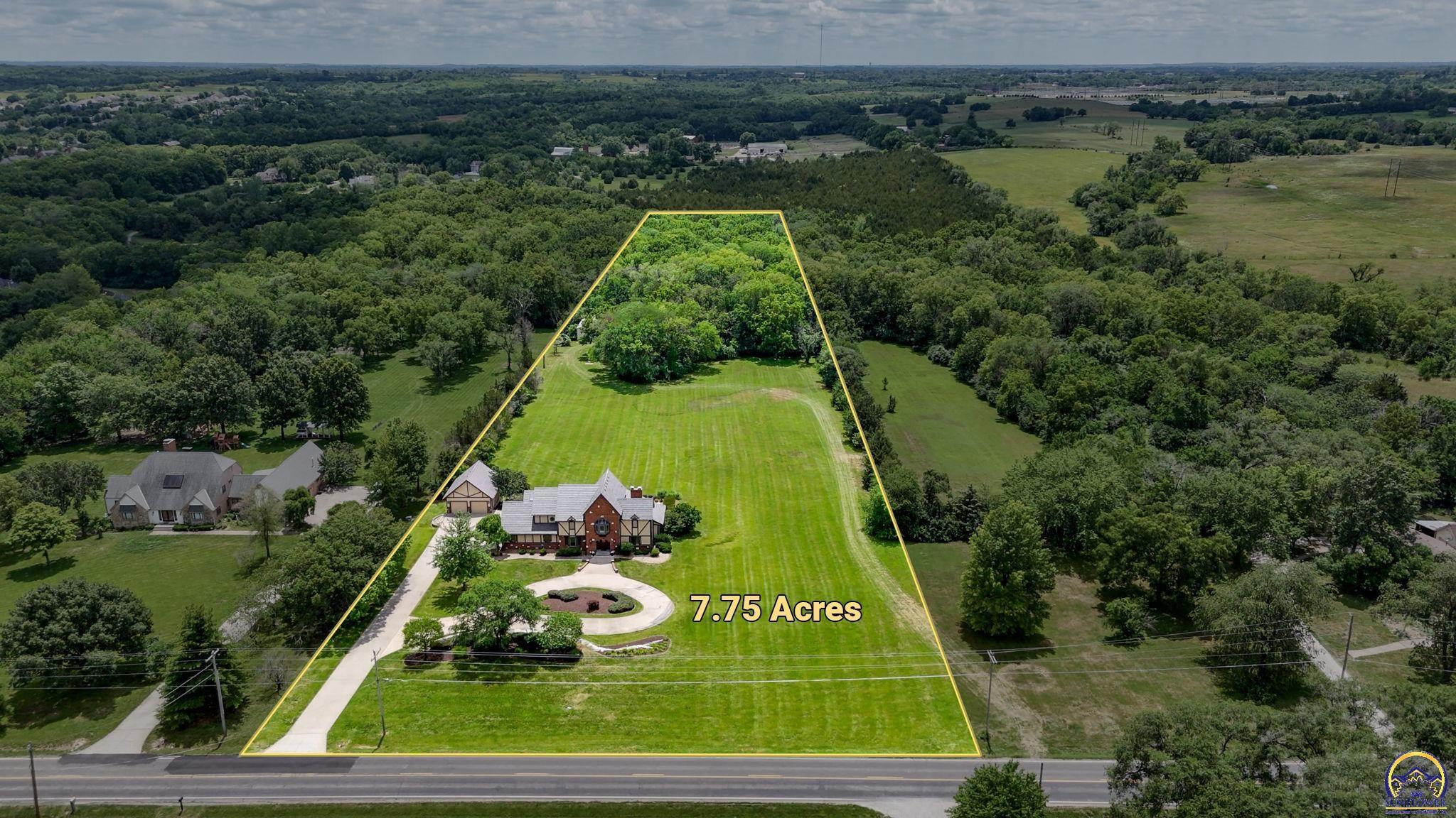 Property Photo:  7921 SW 33rd St  KS 66614 