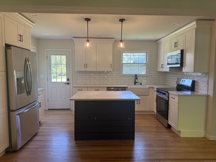 408 Hut Hill Road  Bridgewater CT 06752 photo