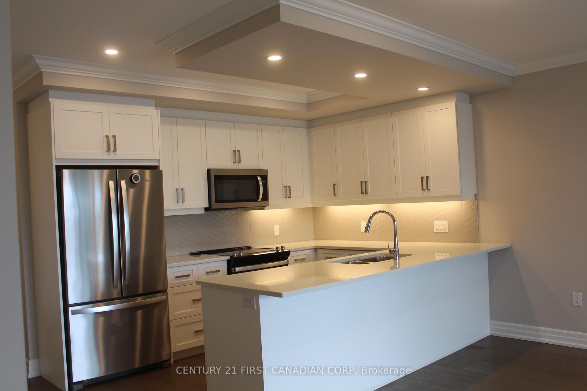 Property Photo: 460 Callaway Road 307 ON N6G 0N8