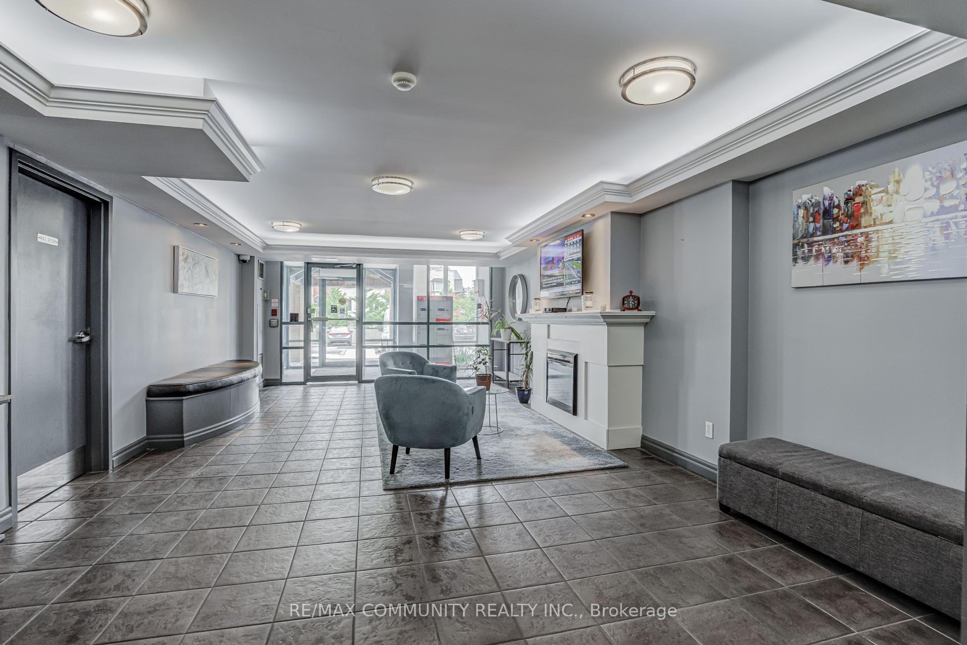Photo de la propriété: 1625 Pickering Parkway 704 ON L1V 6Z6