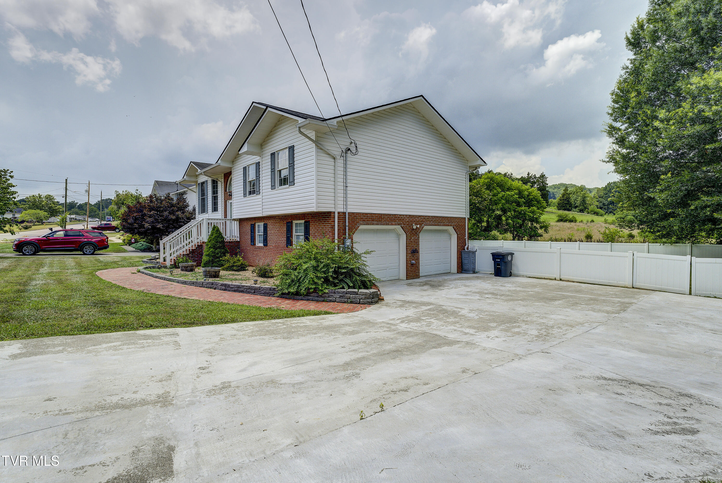 Property Photo: 104 Mountain View Drive TN 37645