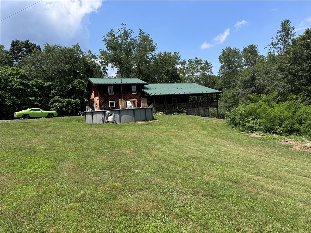 Property Photo: 233 Grantz Hollow Rd PA 15690