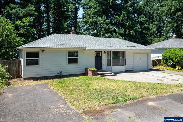 Property Photo: 3917 SE 116 Av OR 97266