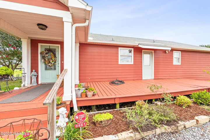 Property Photo:  6961 Highway 93 Highway  LA 70512 