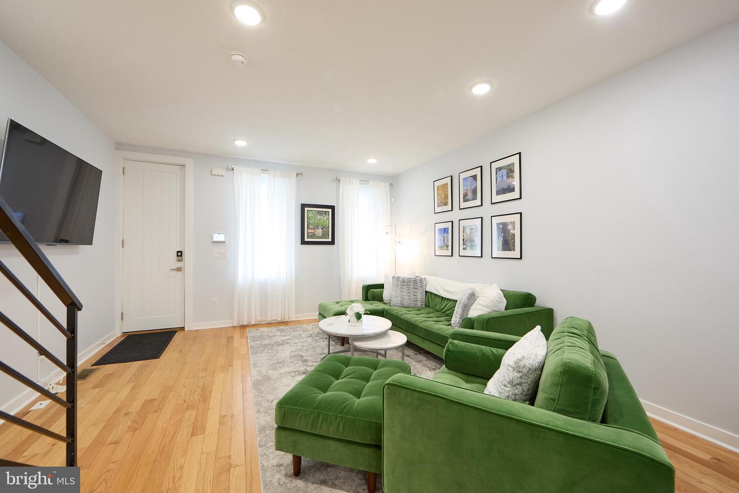 Property Photo:  2019 W Girard Avenue  PA 19130 