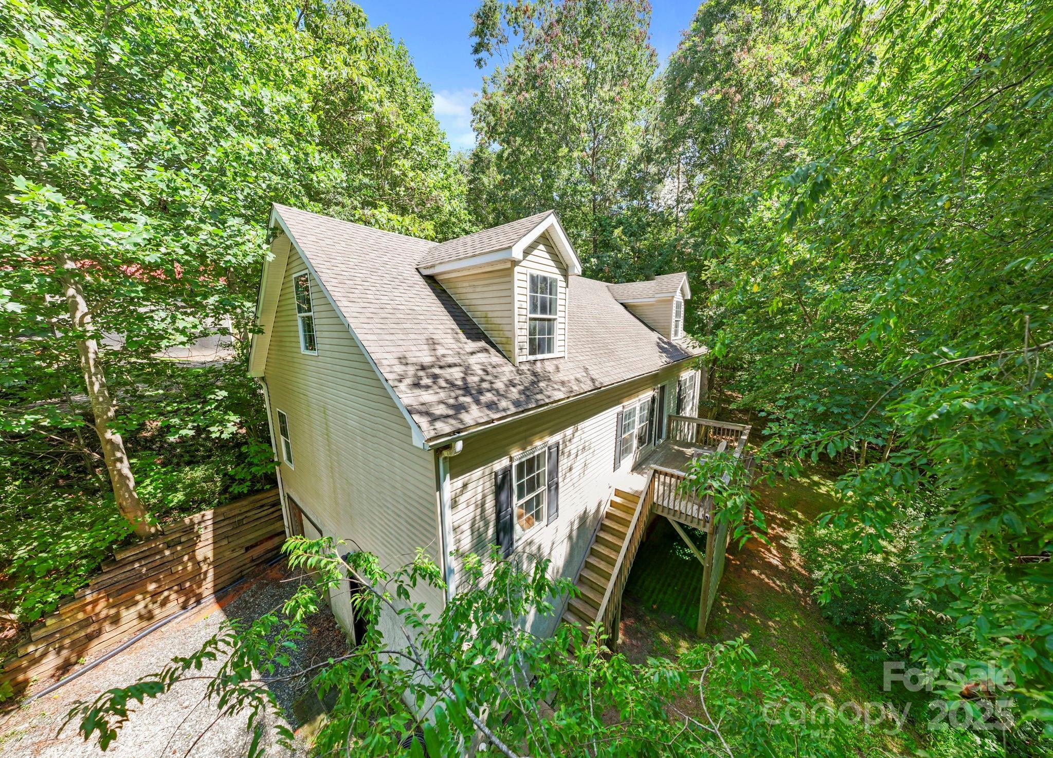 99 Indian Hill Drive  Leicester NC 28748 photo