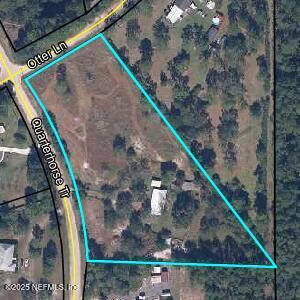Property Photo: 2439 Quarterhorse Trail FL 32068