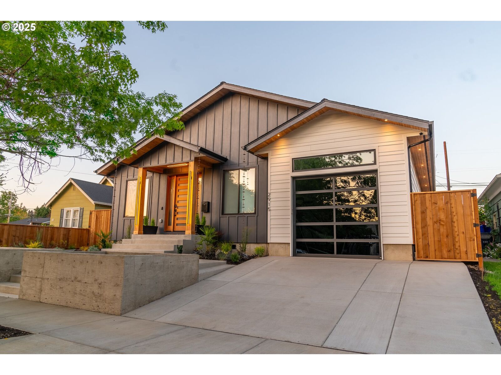 Property Photo: 2915 Kincaid St OR 97405