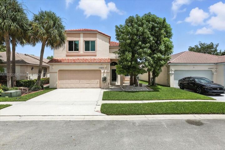15677 NW 12th Mnr  Pembroke Pines FL 33028 photo