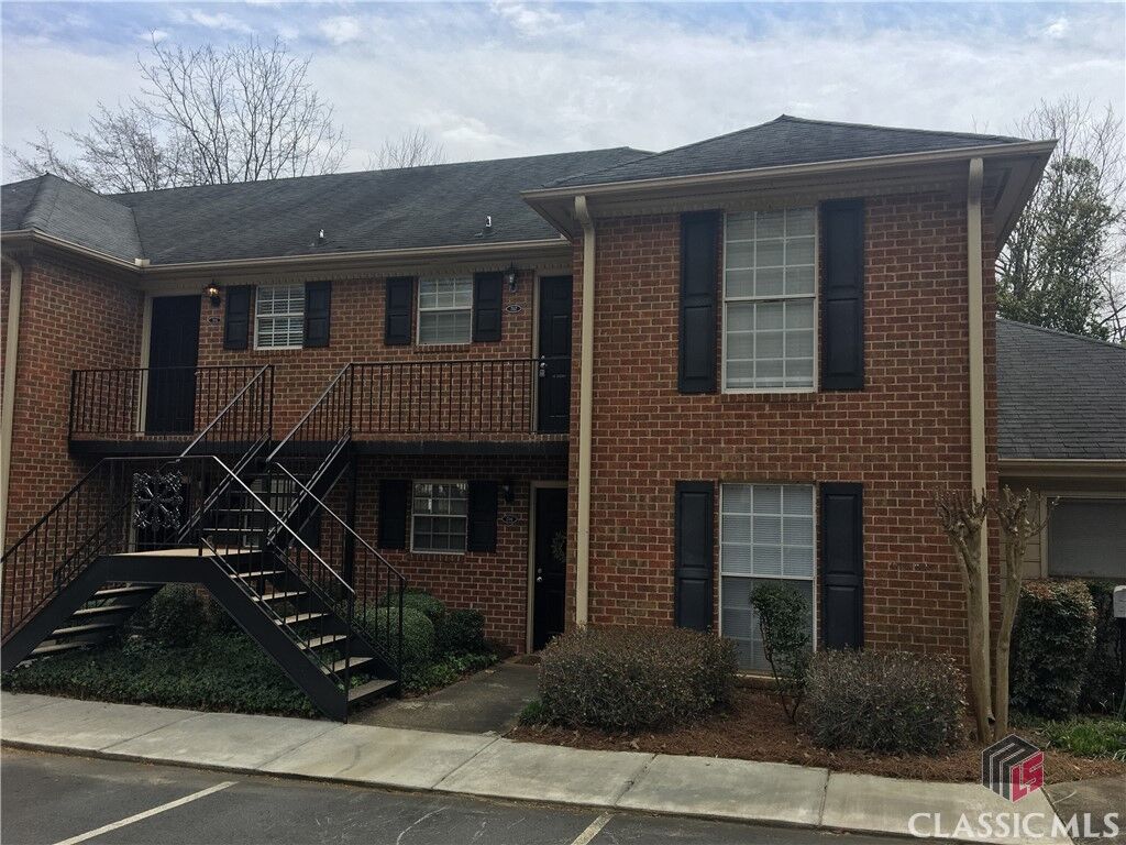 Property Photo: 1688 Prince Avenue 707 GA 30606