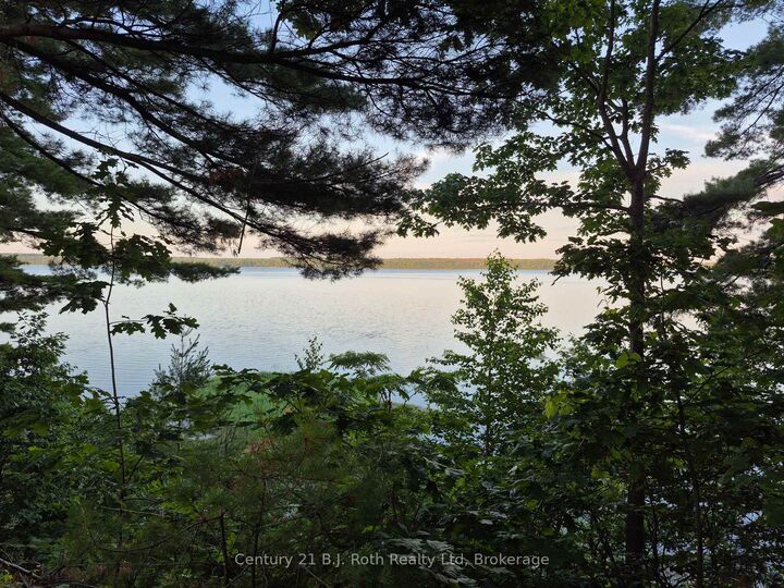 Property Photo:  1379 Champlain Road  ON L9M 0C1 