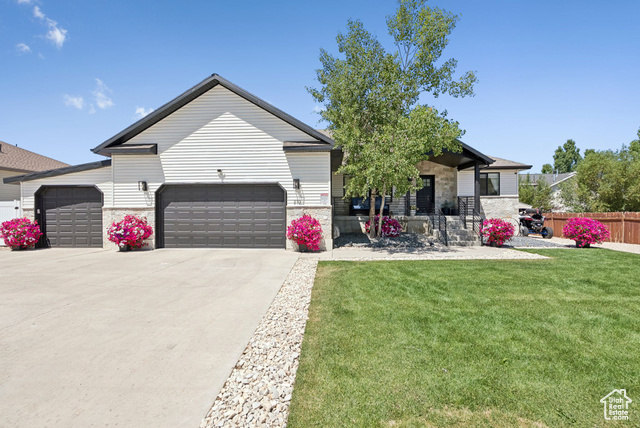 Property Photo:  273 N 200 W 1  UT 84036 