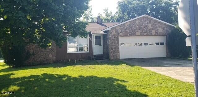 534 N Fifth Street  McConnellsburg PA 17233 photo