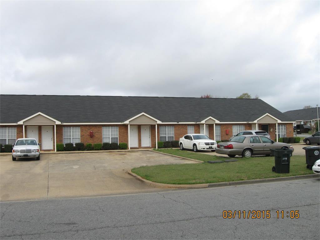 Property Photo: 2601 Cardinal St GA 31701