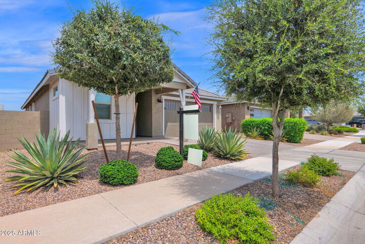 Property Photo:  22538 E Quintero Road  AZ 85142 
