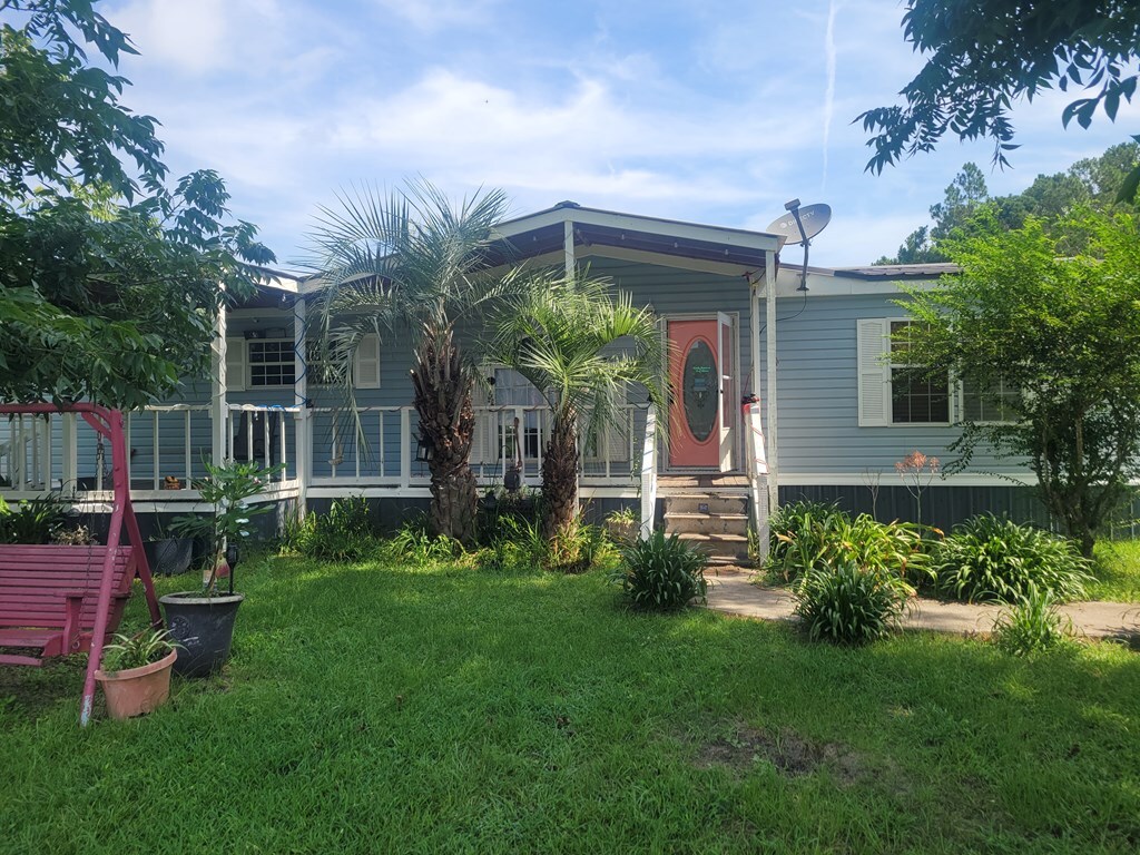 Property Photo: 2193 Ga Hwy 32 GA 31510