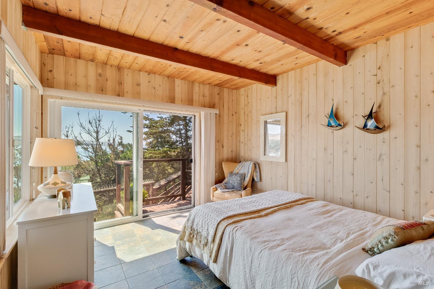 Property Photo: 2020 Sandpiper Court CA 94923