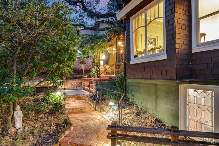 Property Photo: 150 Bungalow Avenue CA 94901