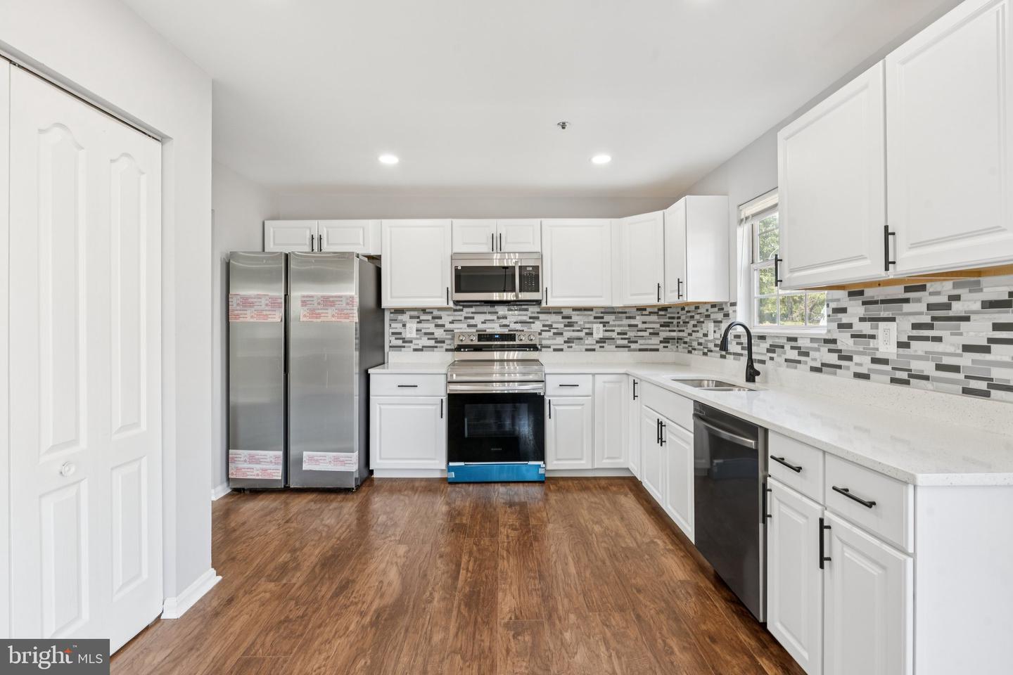 Property Photo: 5236 Daventry Terrace MD 20747
