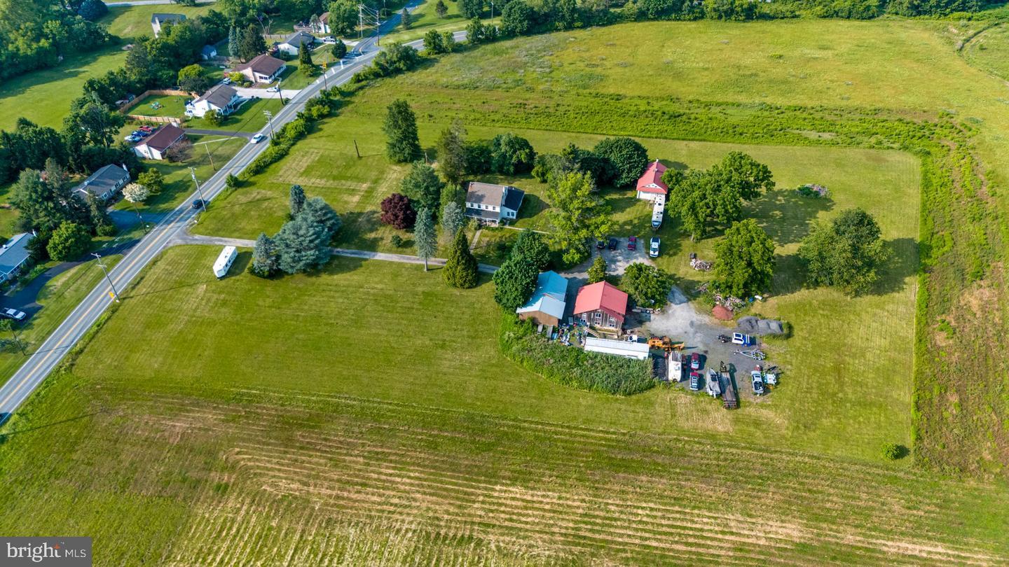 Property Photo: 1112 W Bridge Street PA 19475