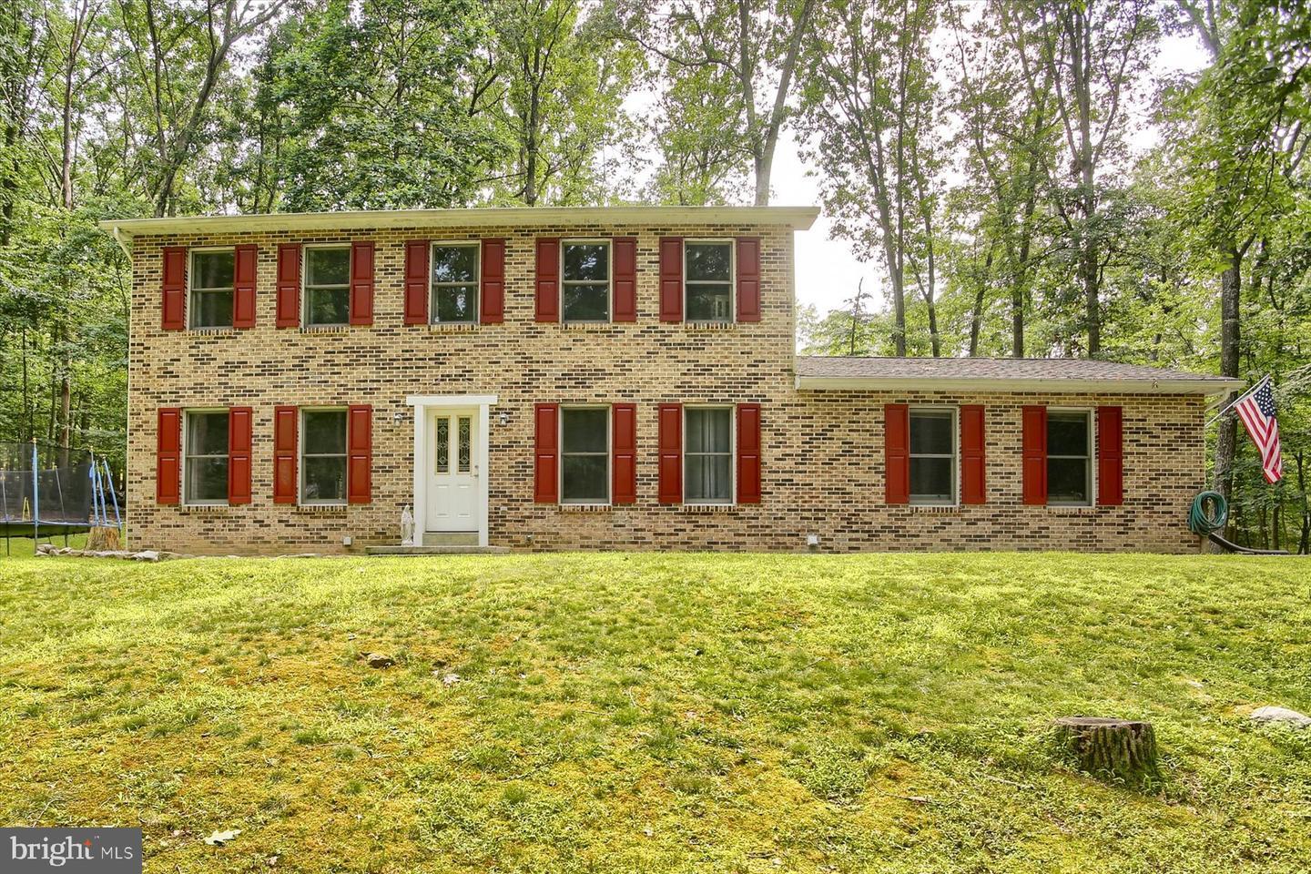 601 Spring Lane  Boiling Springs PA 17007 photo