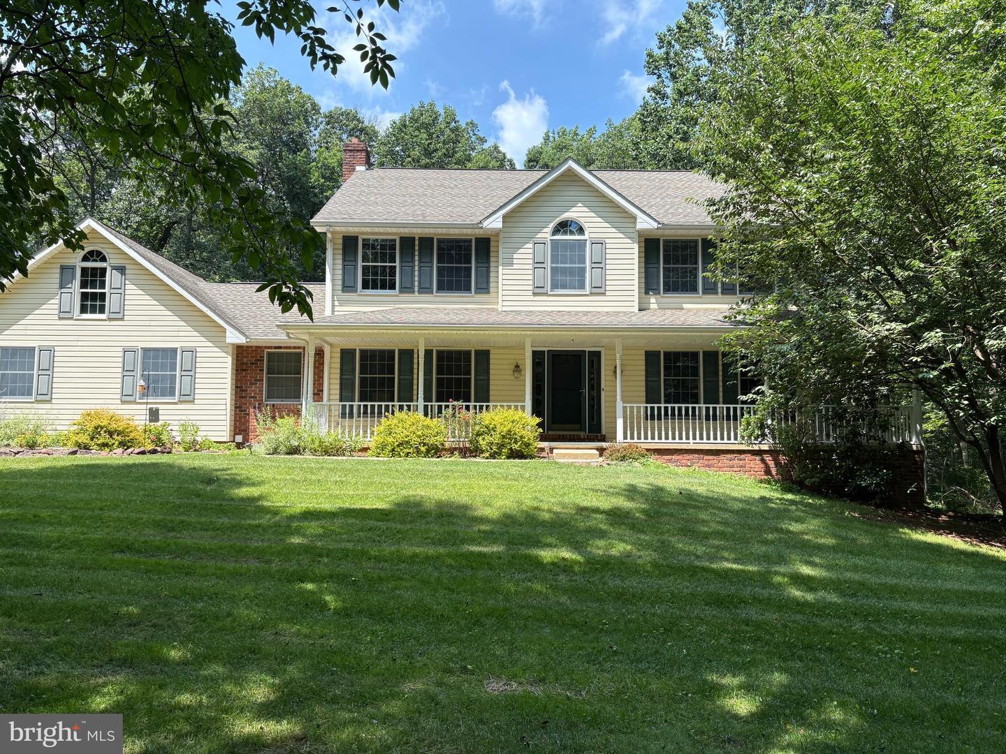 Property Photo: 8 Winding Way PA 17517