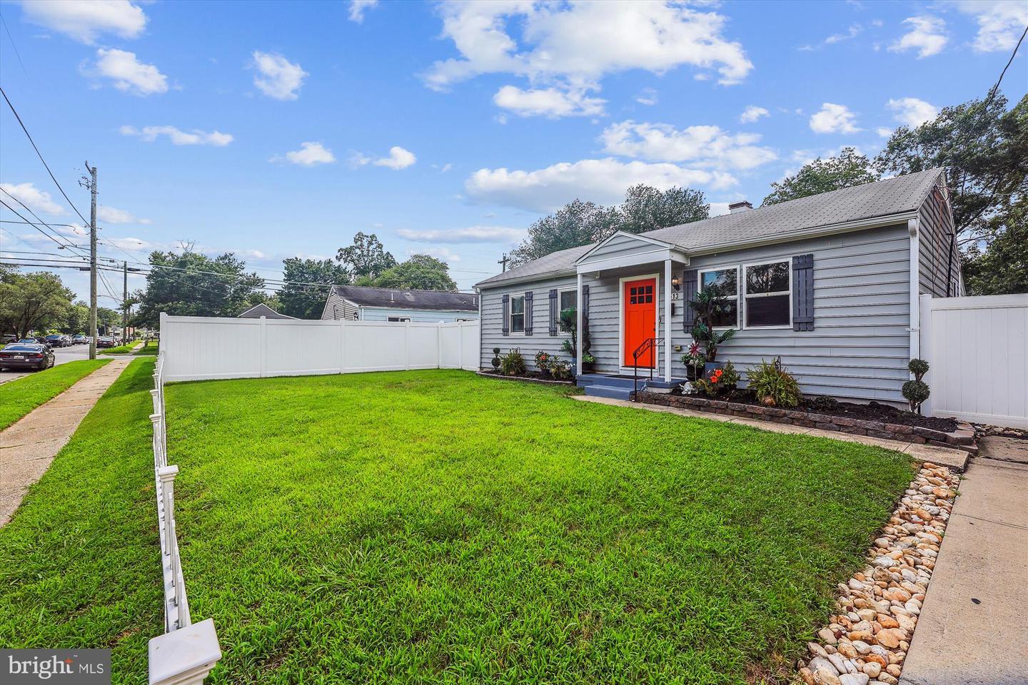 Property Photo: 2513 Lakehurst Avenue MD 20747