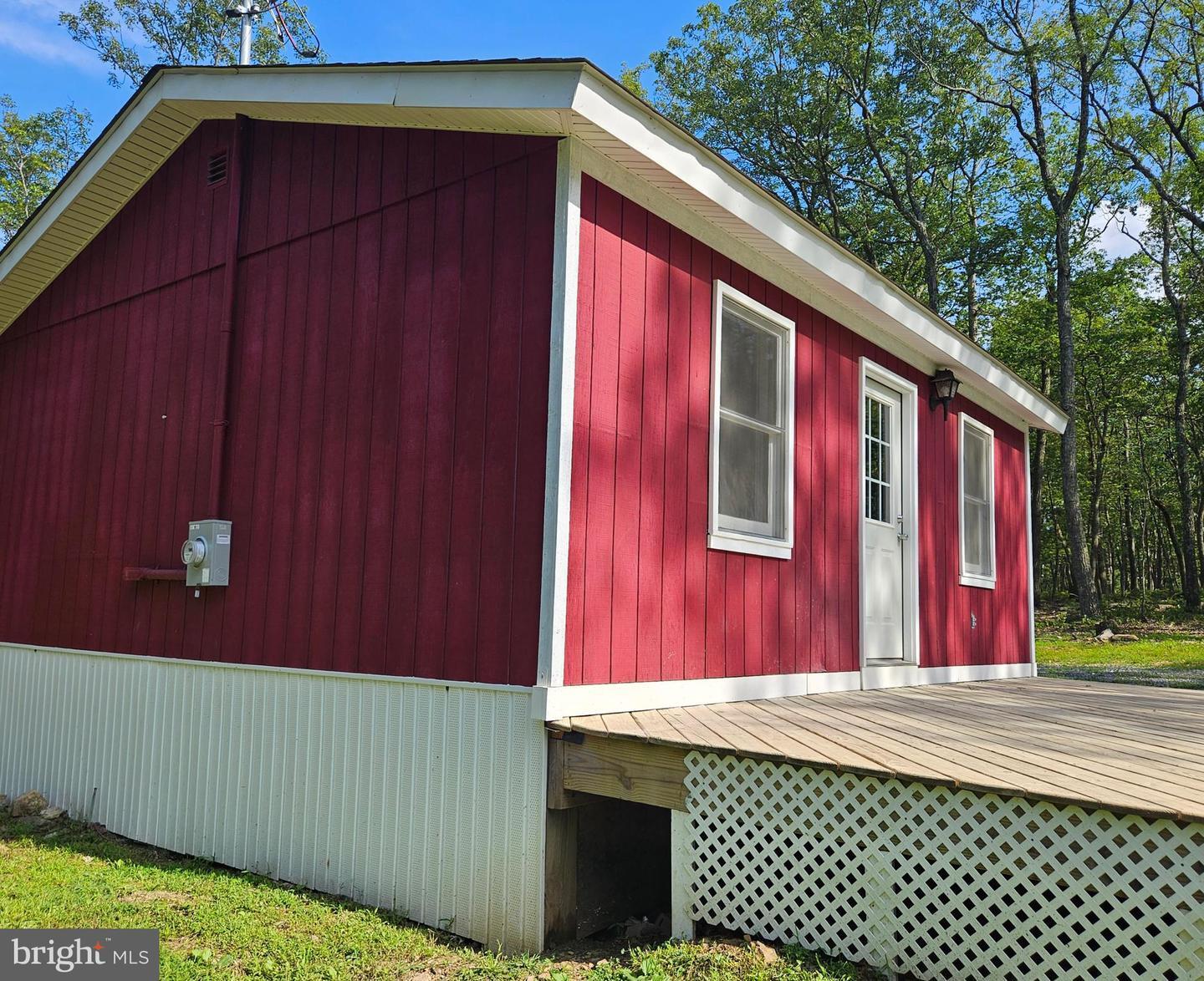 Property Photo:  136 N Pioneer Lane  WV 26704 