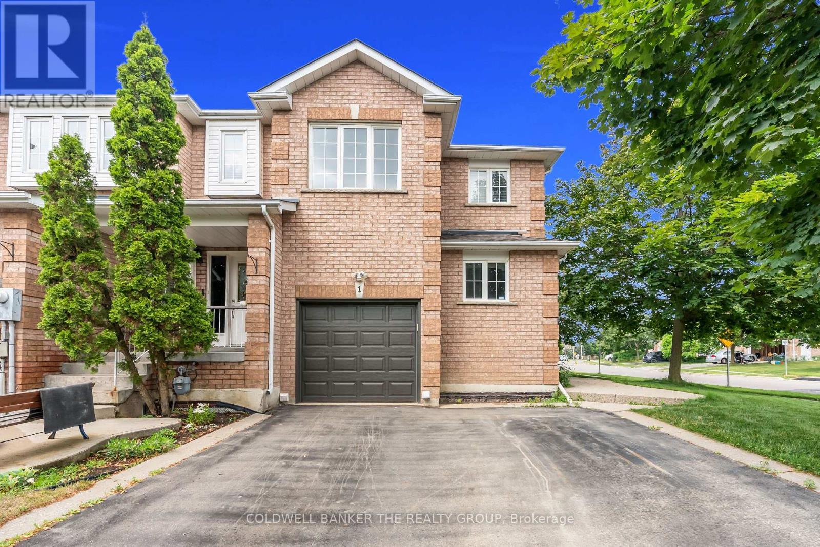 Property Photo: 1 Torada Court ON L7A 1H5
