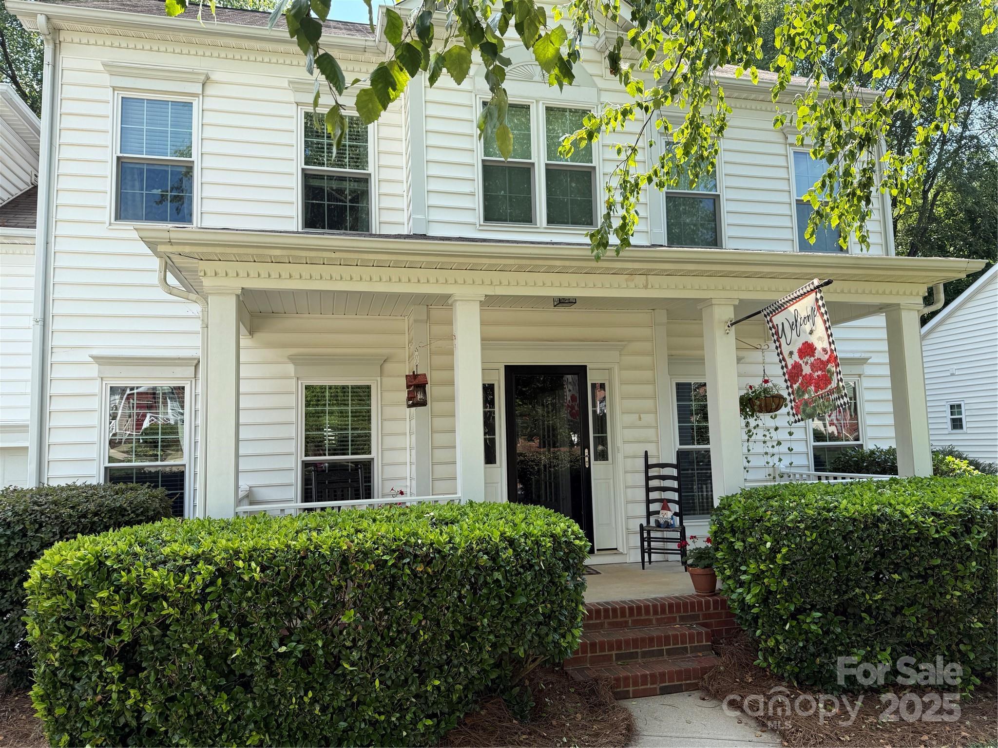 Property Photo: 8307 Beardsley Drive NC 28269