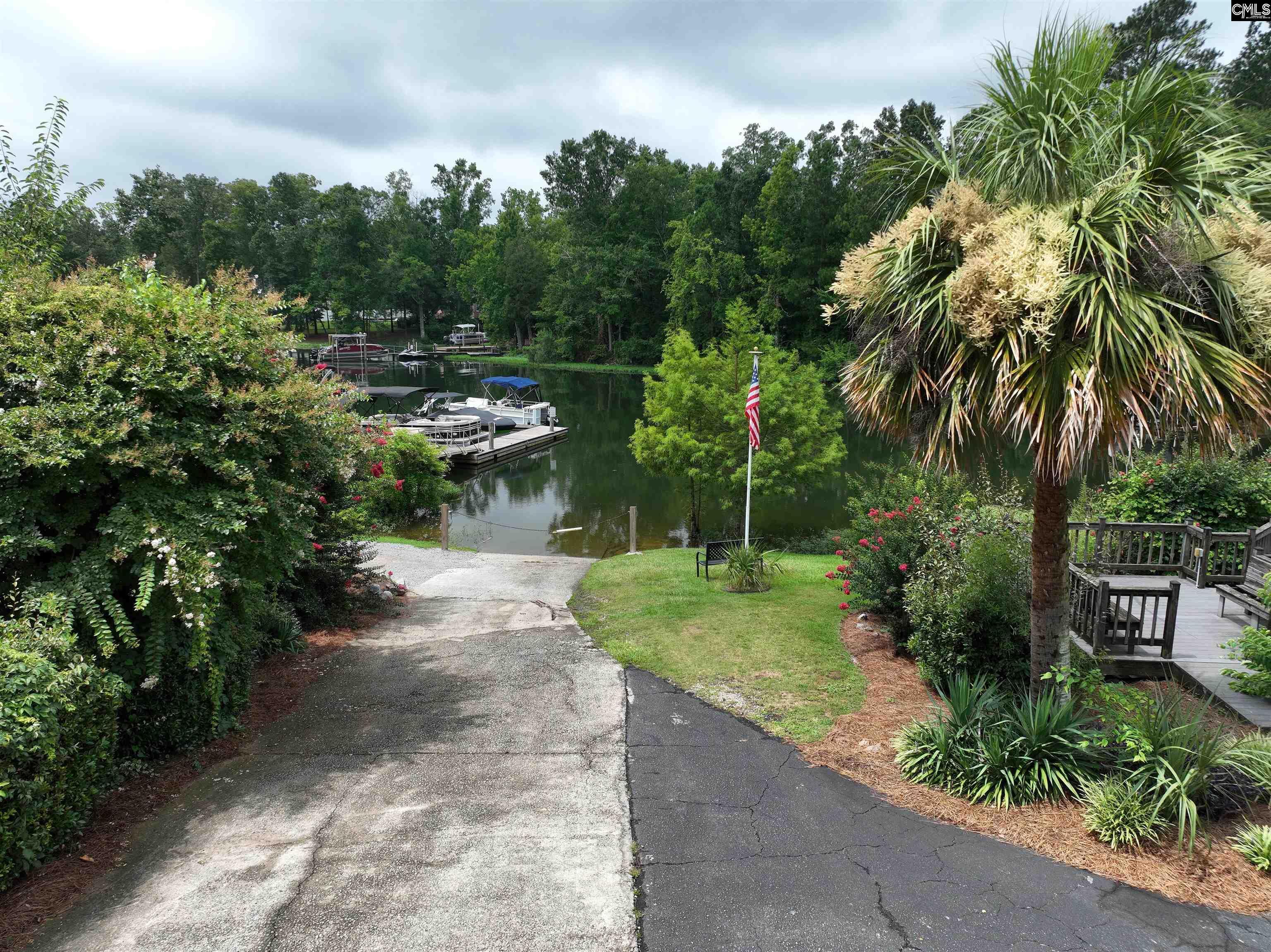 Property Photo: 201 Willowood SC 29036