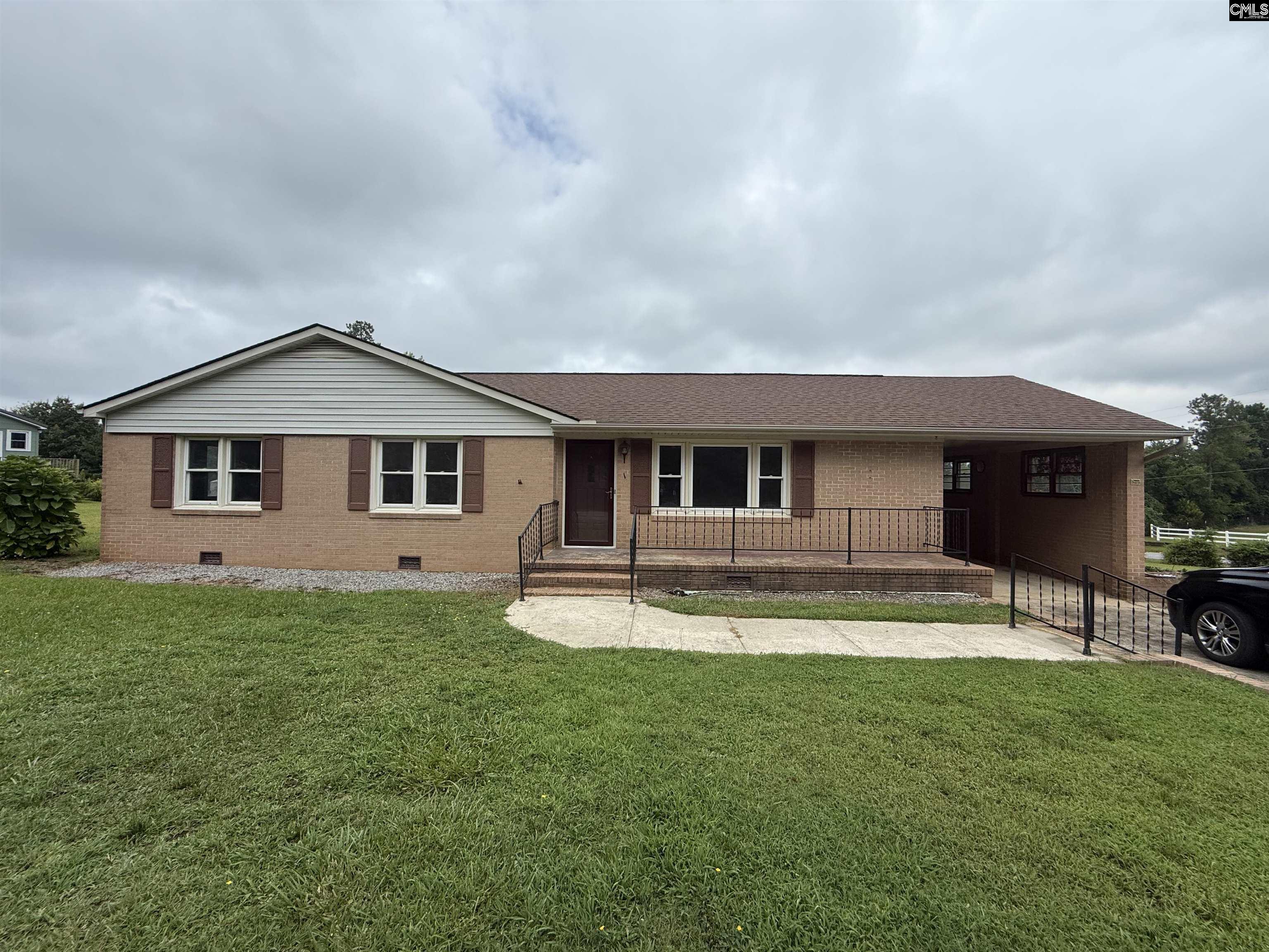 Property Photo: 31 Lake SC 29178