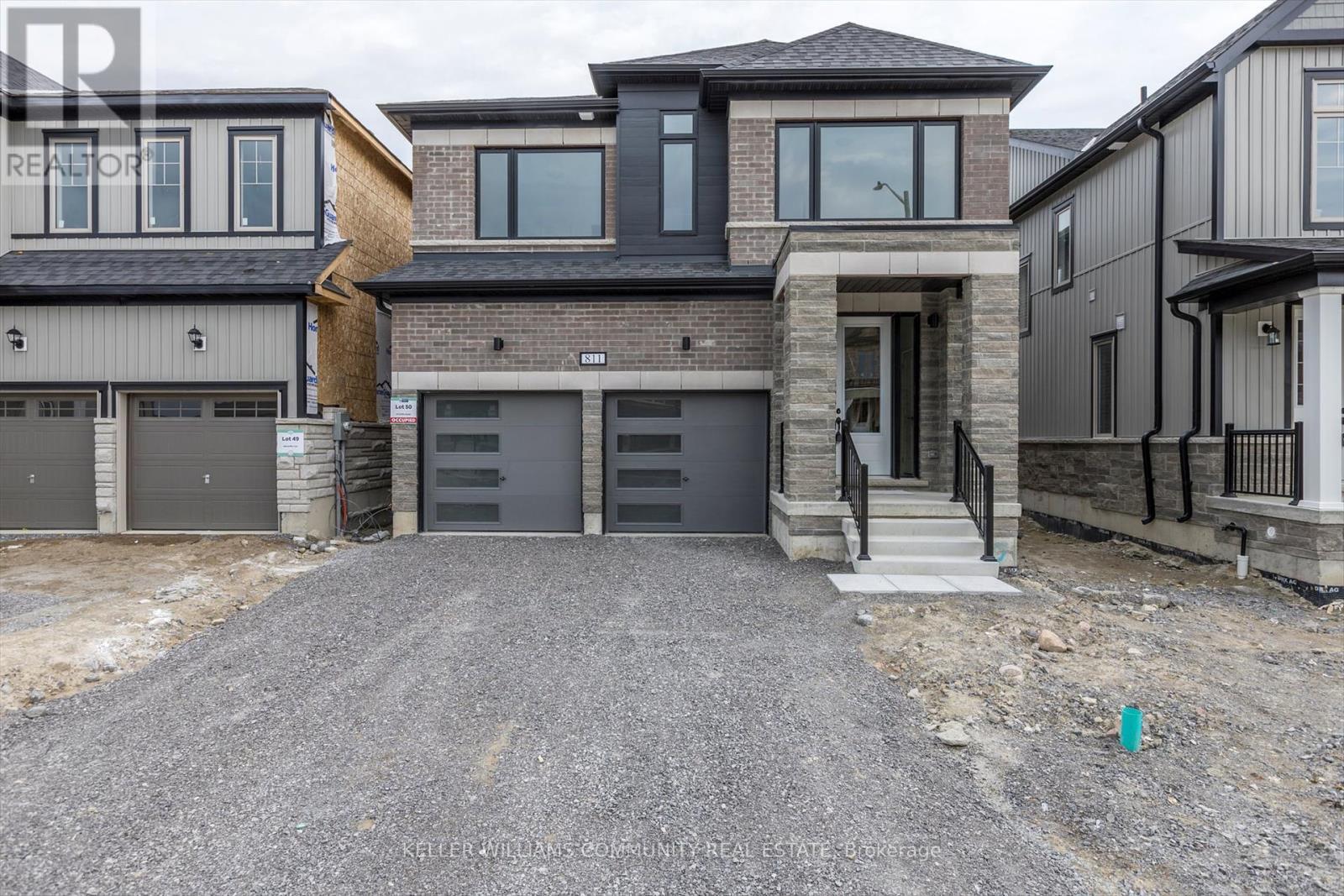 Property Photo: 811 Griffin Trail ON K9K 0G3