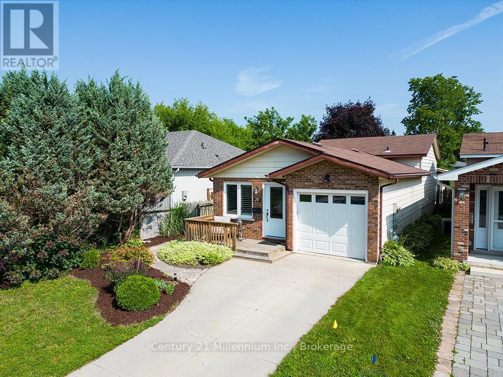 20 Leslie Drive  Collingwood ON L9Y 4P2 photo
