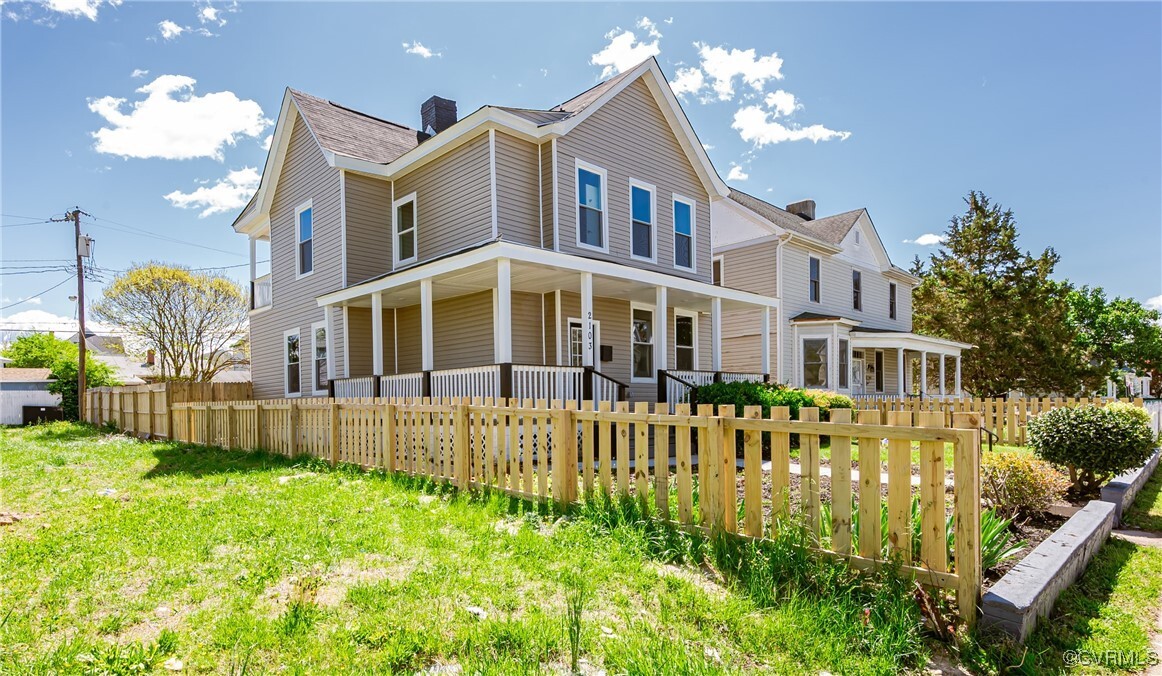 Property Photo: 2103 North Avenue VA 23222