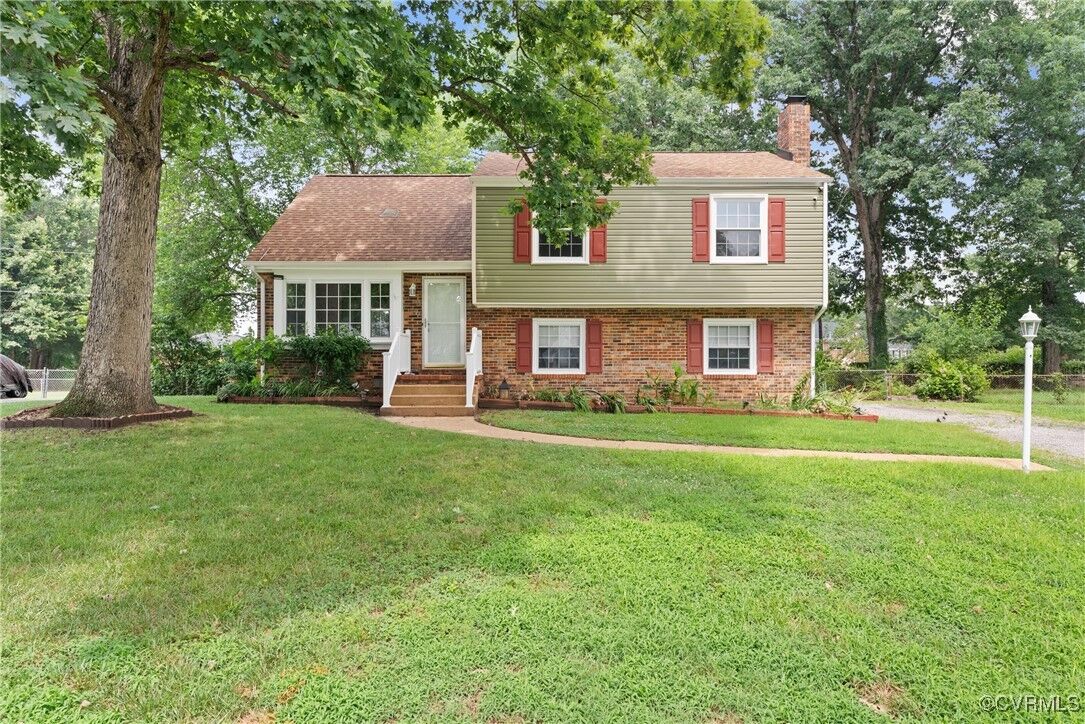 Property Photo: 6437 Moon Lane VA 23234