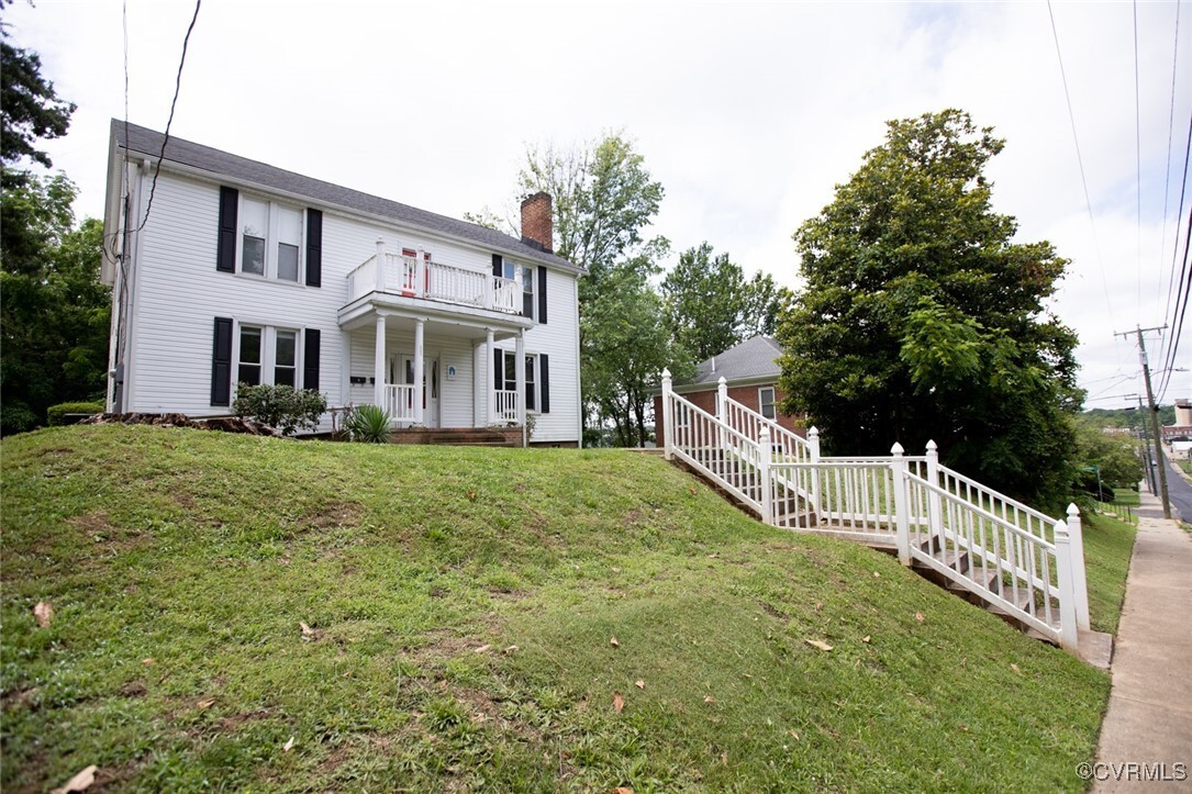 Property Photo: 405 E 2nd Street VA 23901