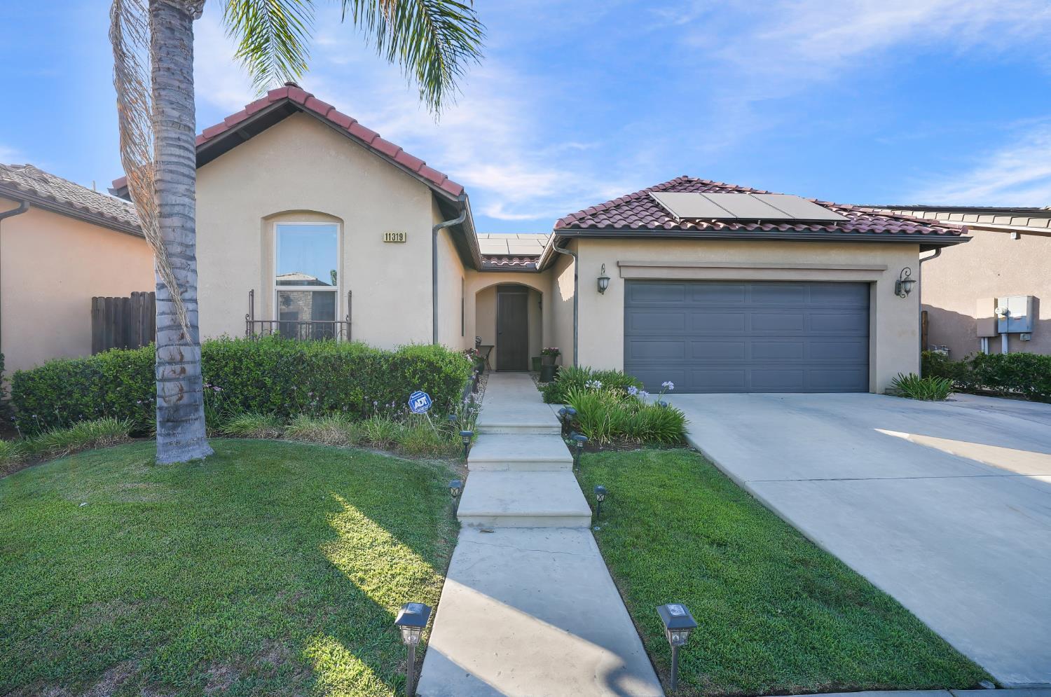Property Photo:  11319 N Via Napoli Drive  CA 93730 