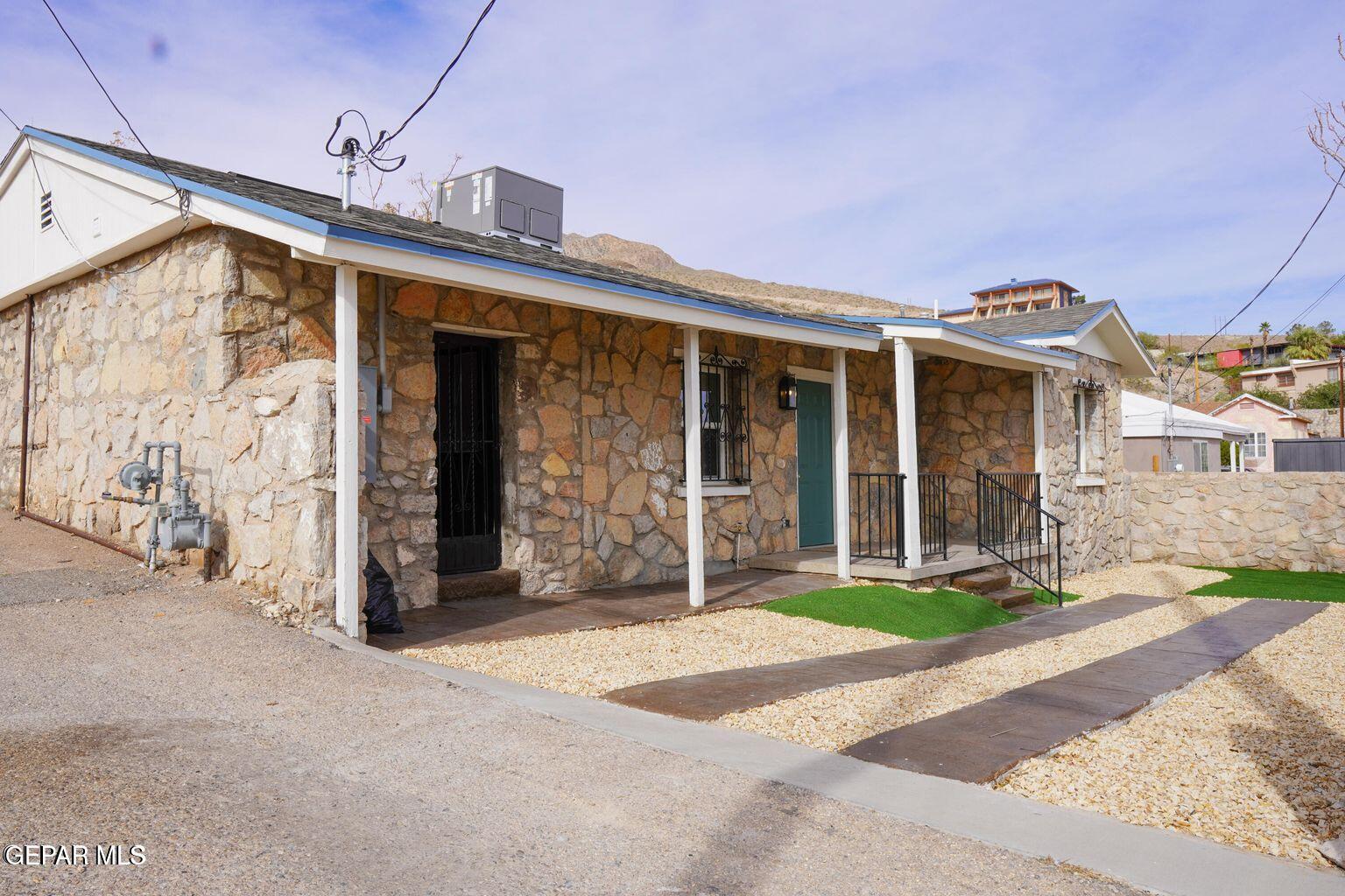 2406 Lebanon Avenue  El Paso TX 79930 photo