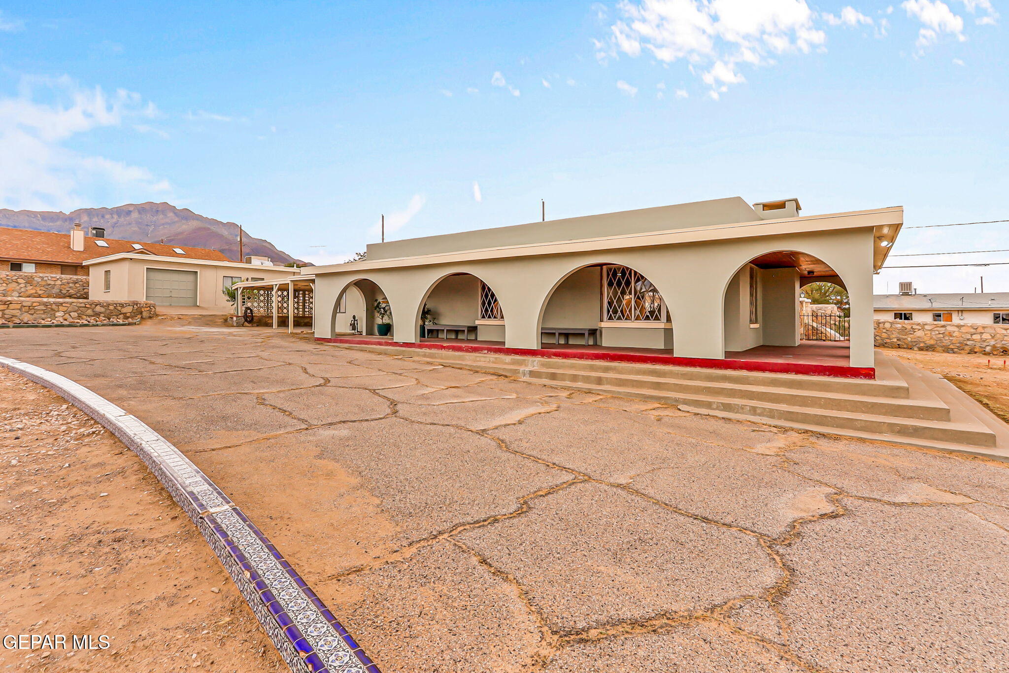Property Photo: 3819 Titanic Avenue TX 79904