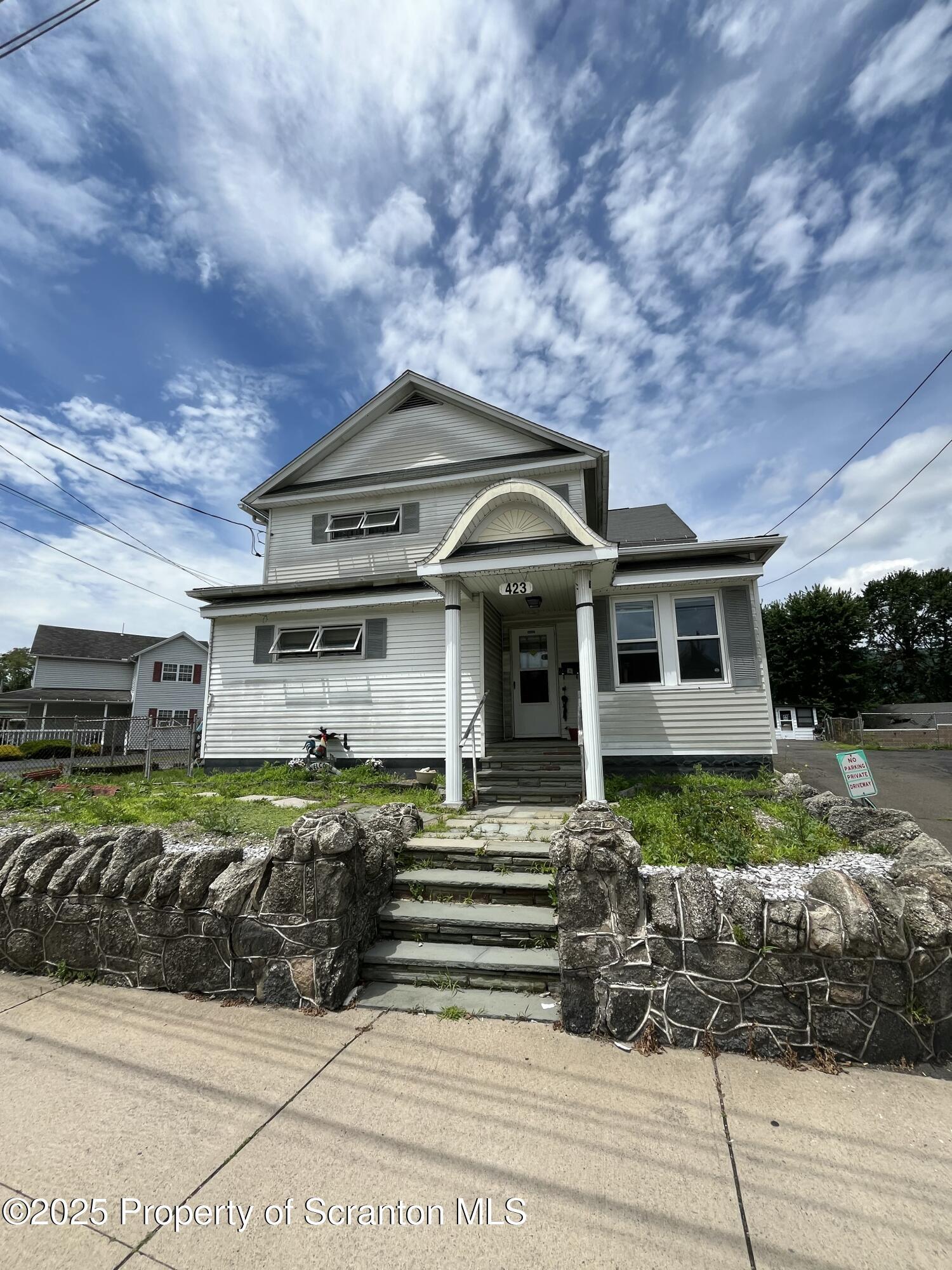 423 W Lackawanna Avenue  Olyphant PA 18447 photo