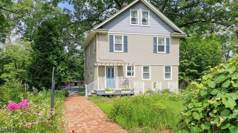 Property Photo:  13 Apgar Ave  NJ 07934 