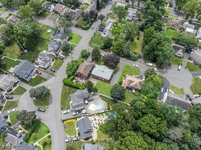 Property Photo: 541 Dona Ln NJ 07076